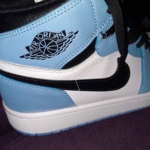 Nike Air Jordan 1 Retro High OG Shoes University Blue